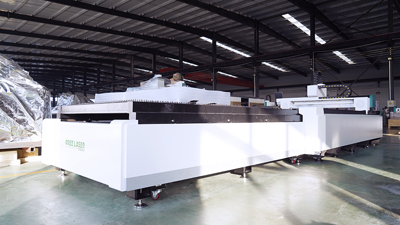 Industrial Machinery Equipment CNC fiber laser cutter sheet metal 1000w laser cutting machine