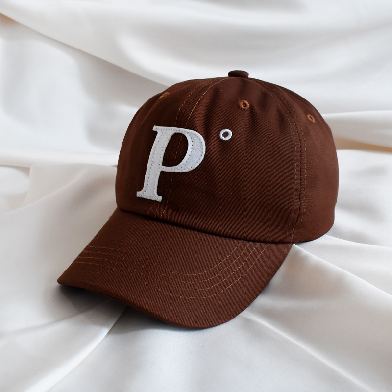 Wholesale Women'S Coffee-Colored Outdoor Fashion Visor Soft Top Pure Cotton Embroidered Large P Letter Baseball Cap