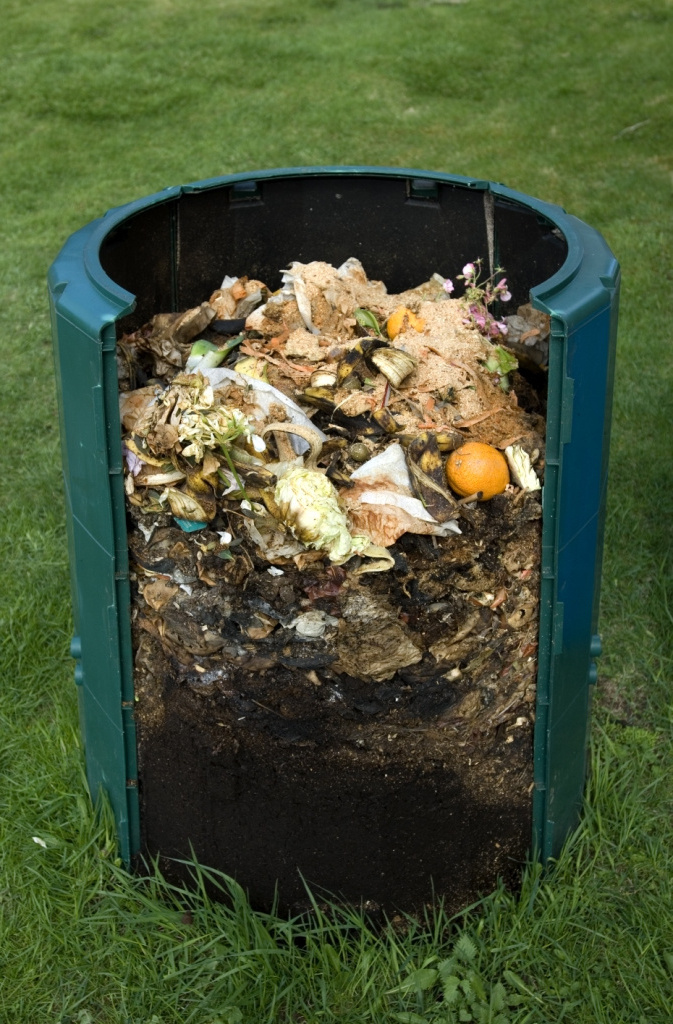 Natural fertilizer made using composting of waste