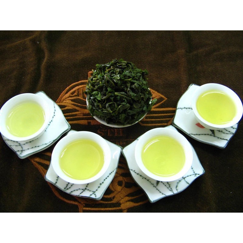 New promotion very green and fragrant Oolong tea China's unique oolong tea tieguanyin