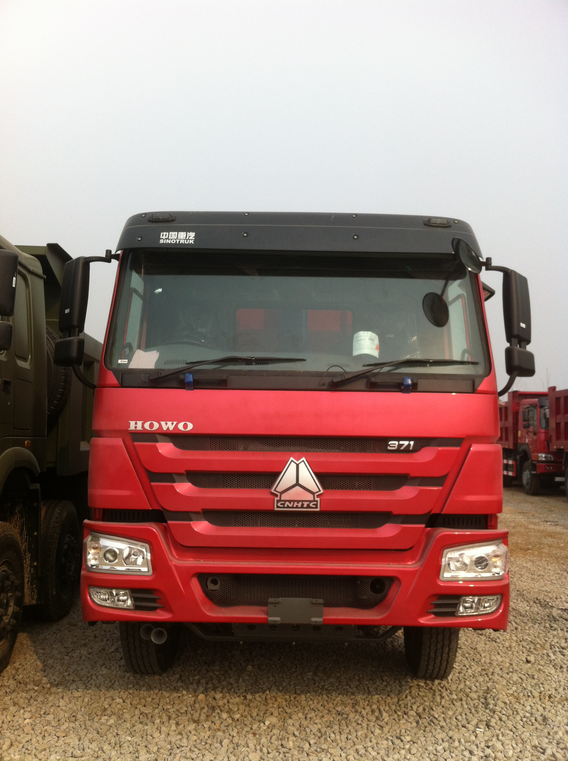 camion Sinotruk HOWO 6*4 Tipper 18M3 Dump Truck For Sale hot sale in Algeria