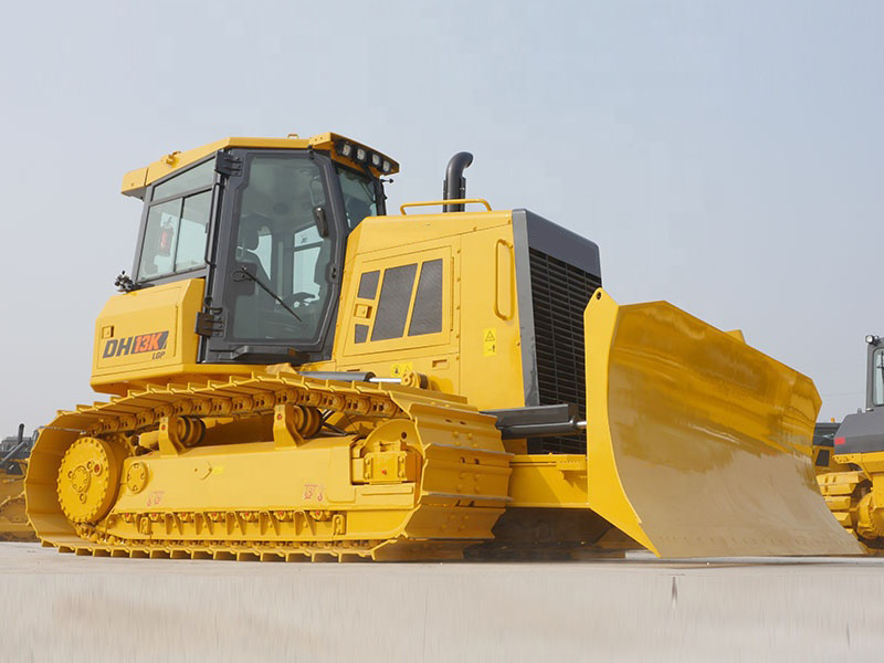 154HP Crawler Dozer Hydraulic Shantui Bulldozer DH13K With High Quality and cheaper