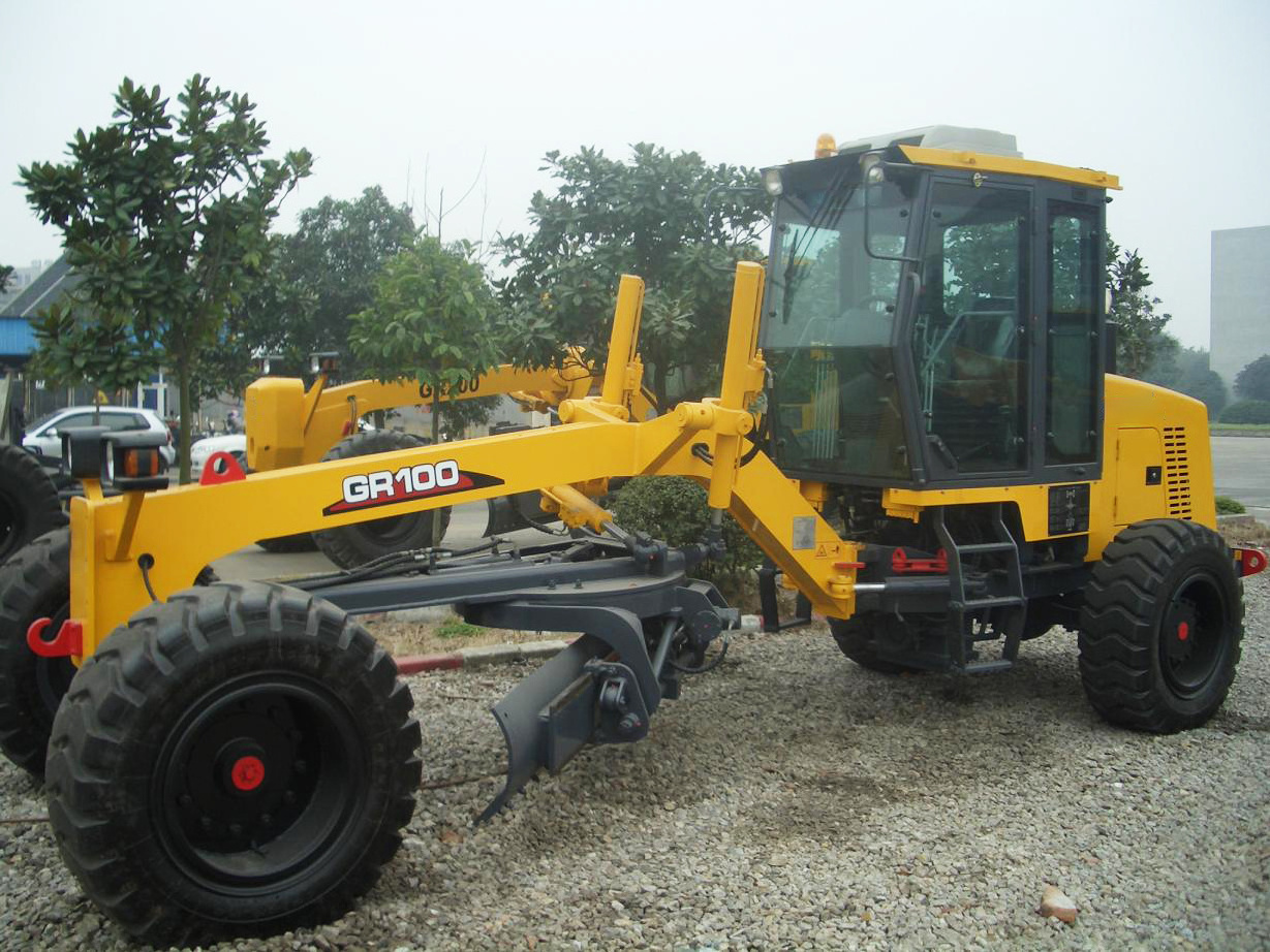 GR100 New 100hp Mini Motor Grader with 3048mm blade and optional accessories and attachments within Road Construction  Machinery