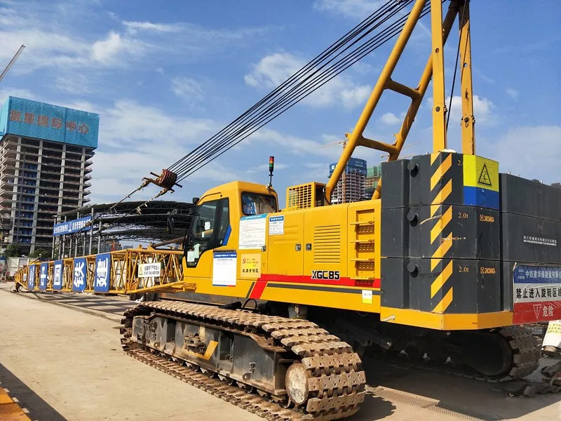 Energy Equipment Installation Heavy-Duty Crane XGC12000 for Construction with 800 Ton Loading