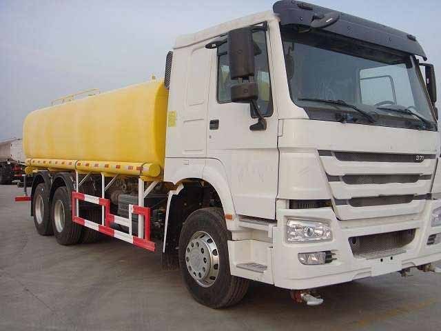 Factory Price Garden Water Tank Sprinkler Truck 15000 20000 30000 Liter 10 Ton Water Tank Truck hot sale for Algeria