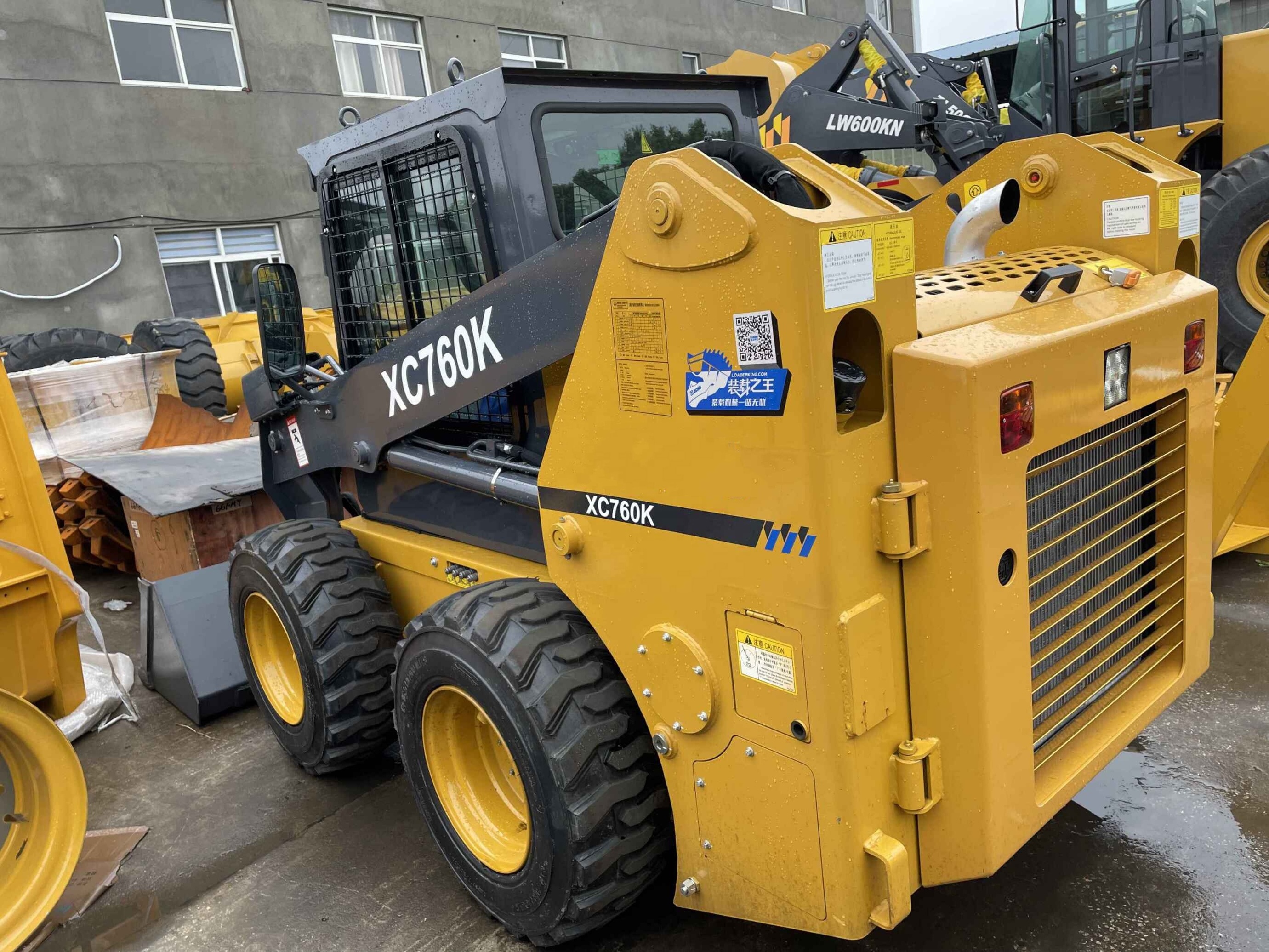 XC760K Skid Steer Loader with Yanmar 4TNV98T Engine Stage III Mini Skid Loader for Sale