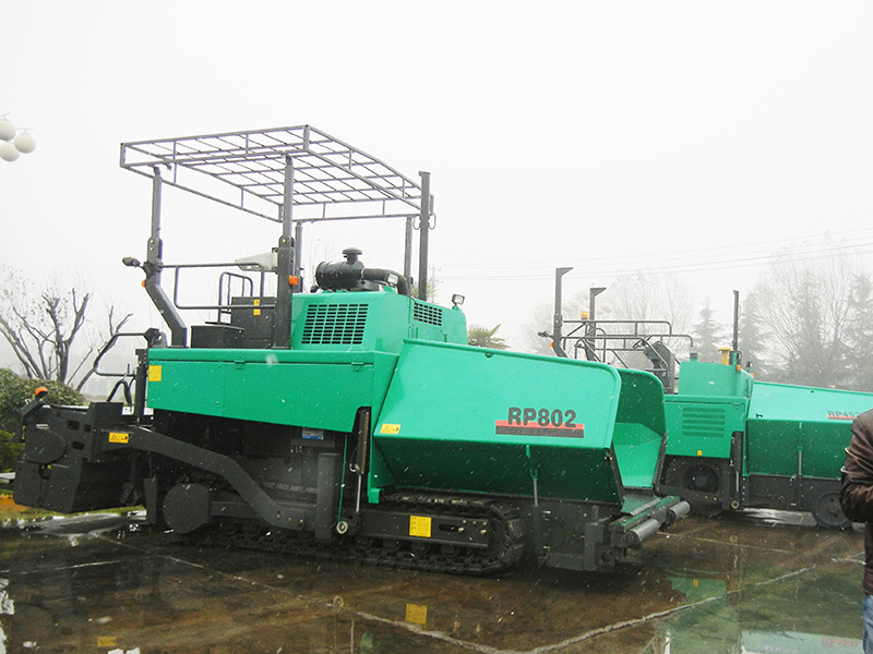 New Condition Xuzhou Factory 10 Ton Mini Asphalt Paver RP453L Wheeled Type