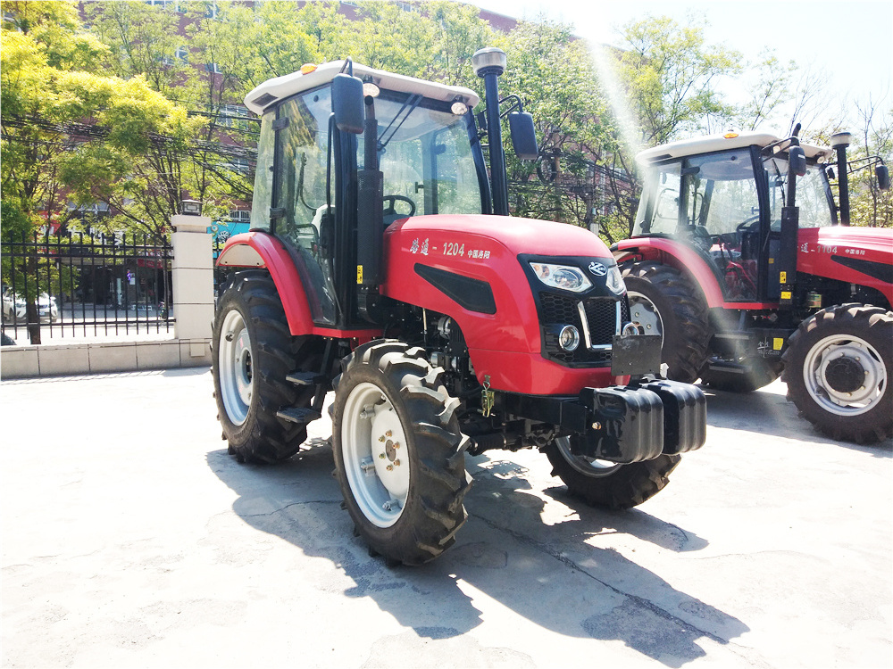 China 120hp farm big chassis tractor LT1204B classic tractors for sale in zambia