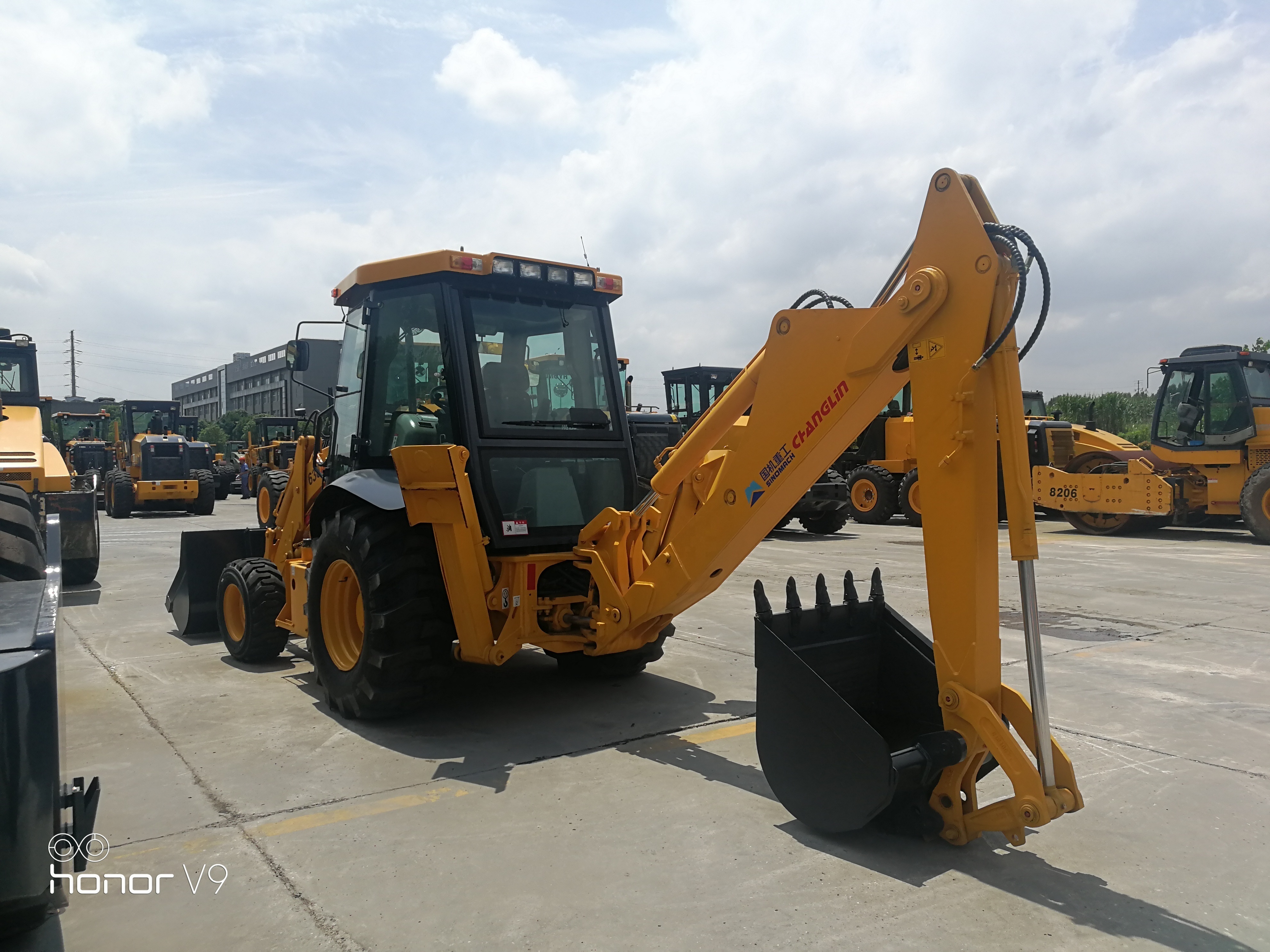 2.5 Ton Small Backhoe Loader And Backhoe Price 4X4 Wheel Drive Loader