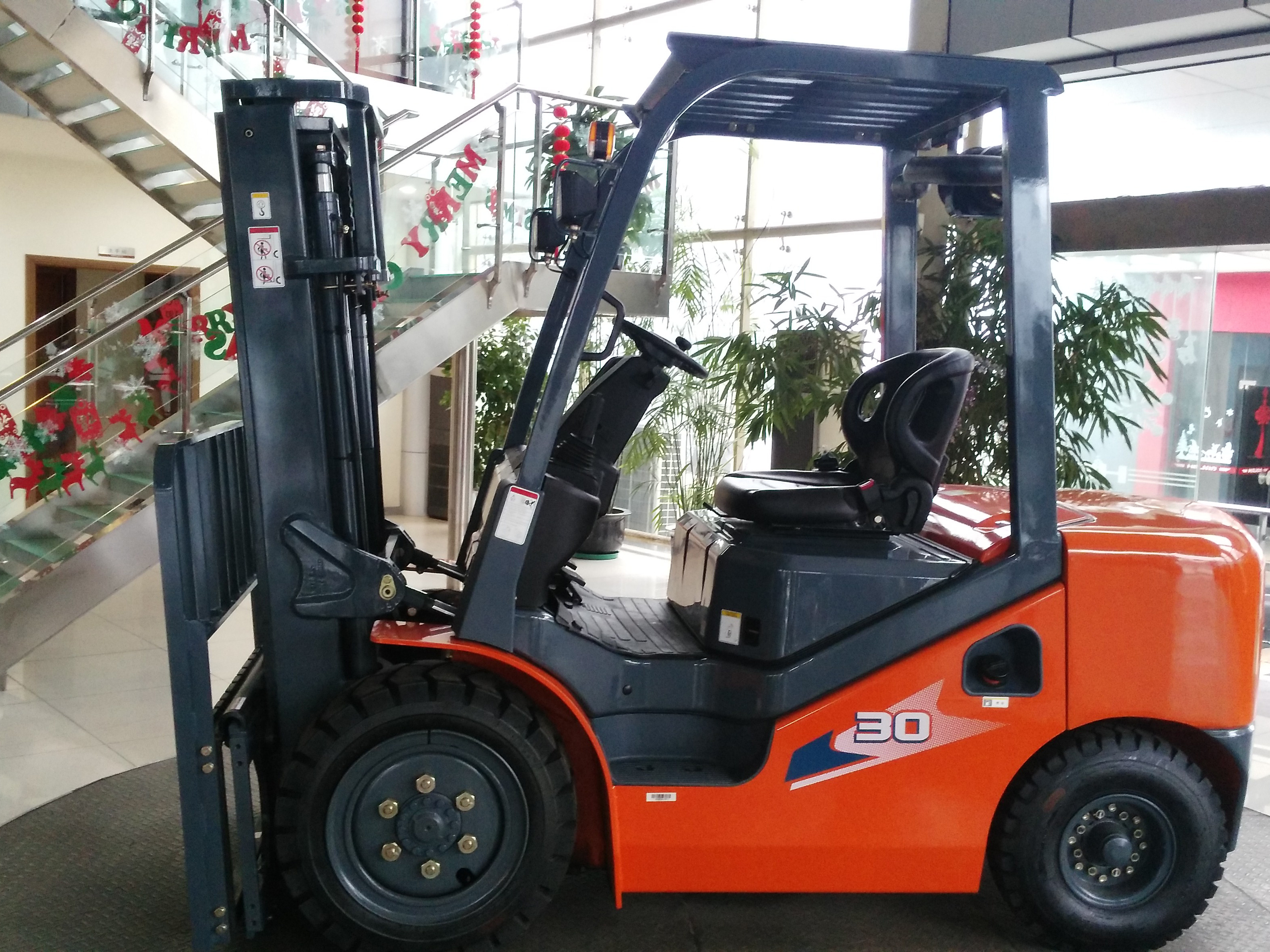 New CPCD35 Foklift Truck China Forklift 3.5 Ton Diesel Forklift 3m Lifting Height