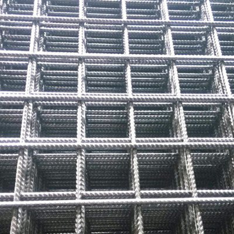 Cheap Price Black Iron Wire Welded Wire Mesh From Chinese Factory