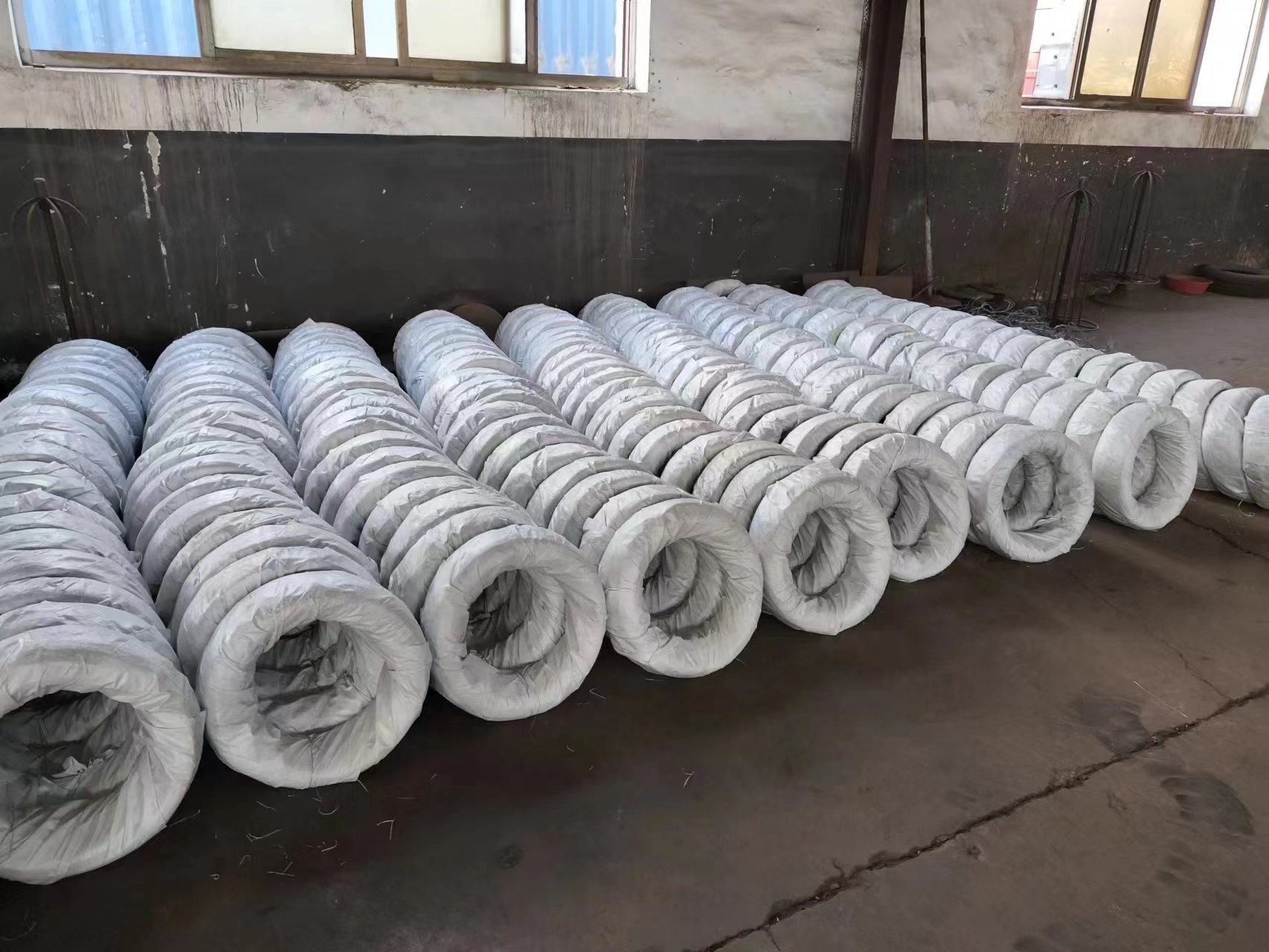 Factory Supplied Cheap Price Hot Dipped Galvanized Iron Wire Cut Wire  Galvanized Wire Diameter 0.7 - 4mm Galvanized Steel Iron