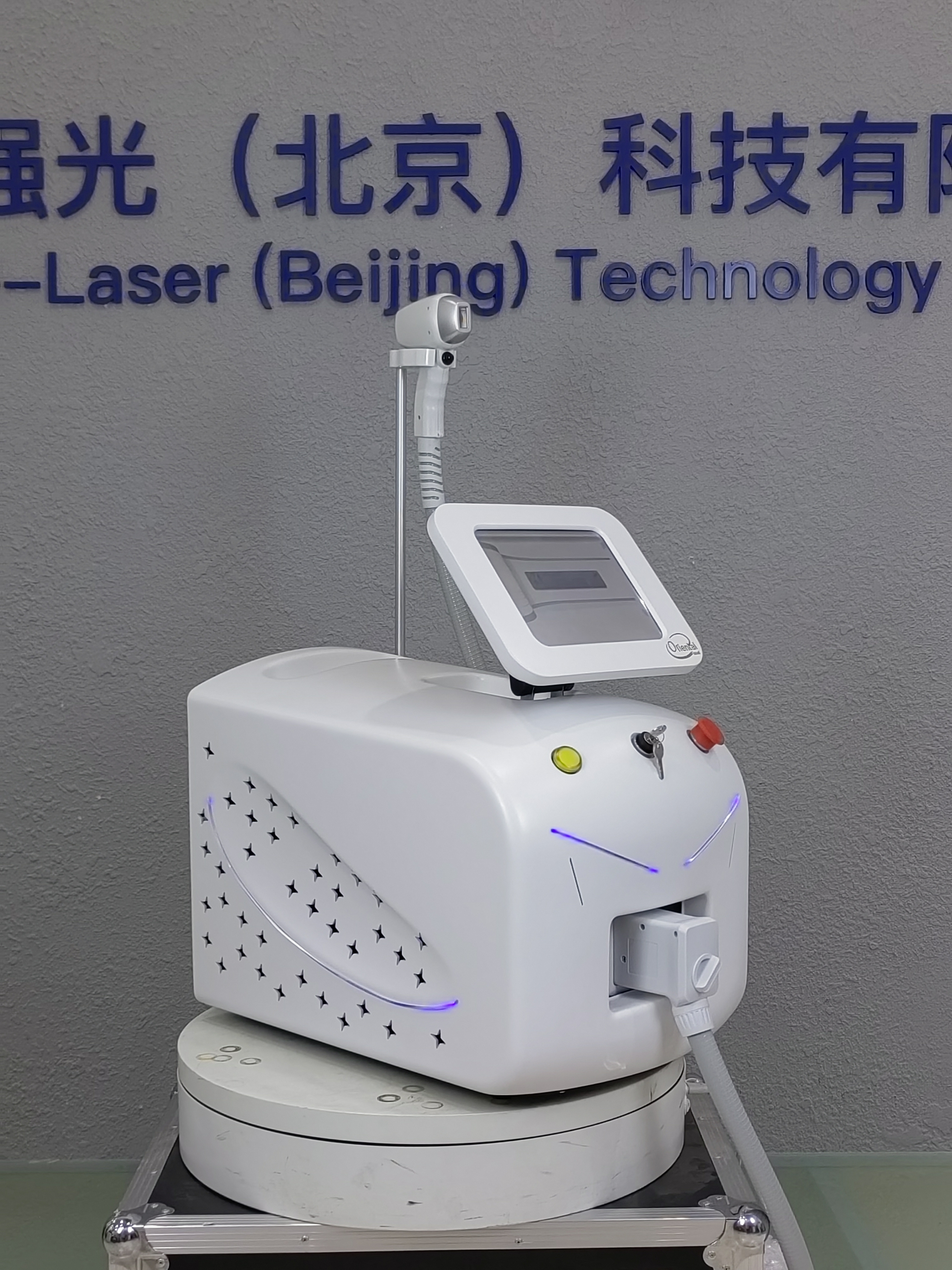 Professional Portable Diode Laser Hair Removal   808nm laser hair removal Machine for sale