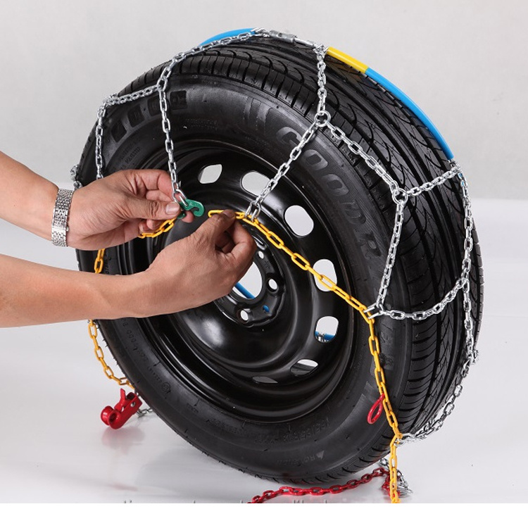 Road Emergency Tire Snow Chain Trapped Recovery truck snow chain