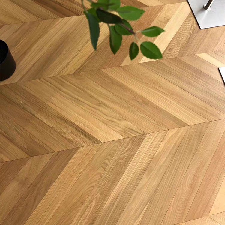 Natural oil color oak chevron engineered wood timber flooring