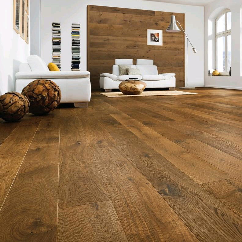 Popular color dark smoked wire brushed European oak engineered wood flooring