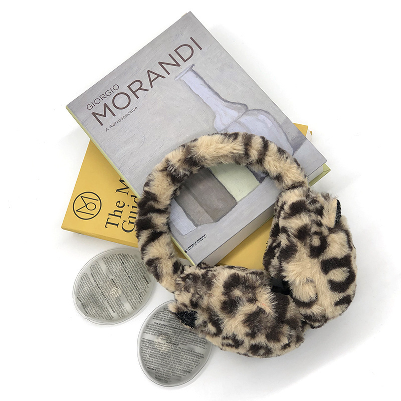 Soft and Cozy Click&Heat Ear Warmer Adjustable Leopard Print Faux Fur Earmuffs With 2 Gel Packs For Gift