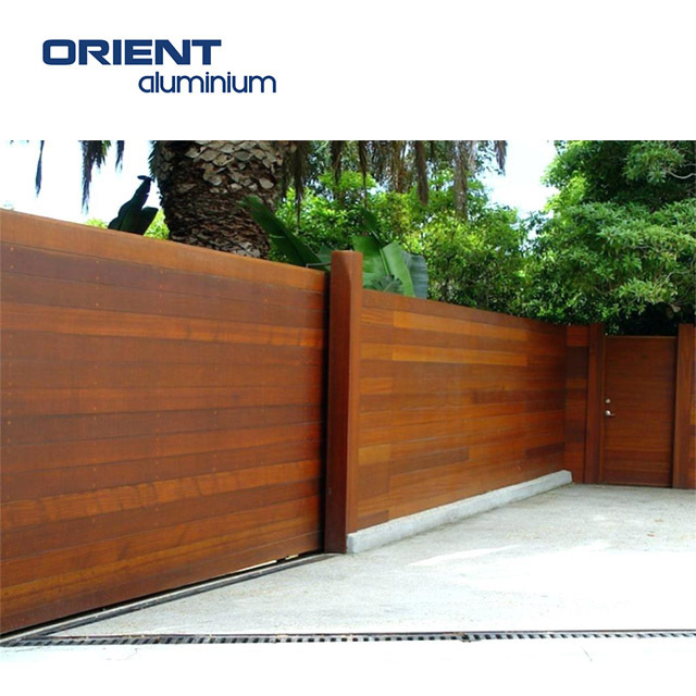 Outdoor Aluminium Garden Fencing Prices Aluminium Post WPC Slat Fence Panels Privacy Aluminium Fence With Horizontal Slats