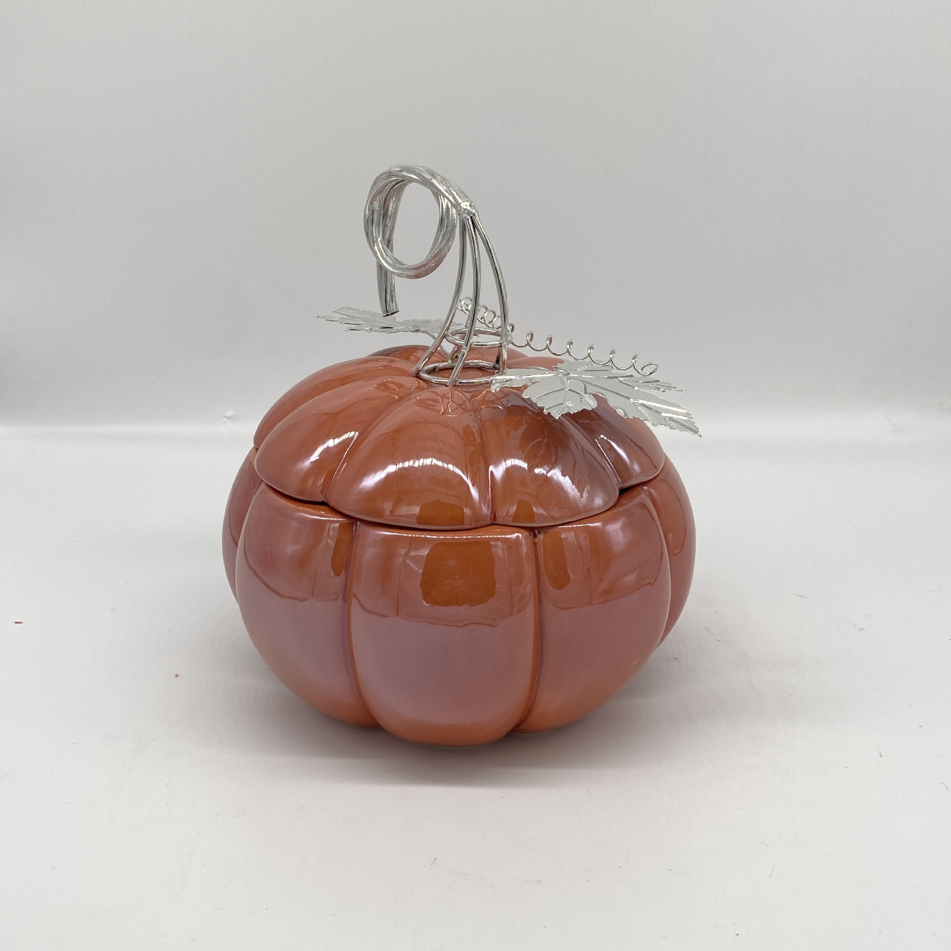 Luxury Halloween Thanksgiving decor custom mason jars ceramic pearl glazed orange pumpkin shaped  candle jars with lid