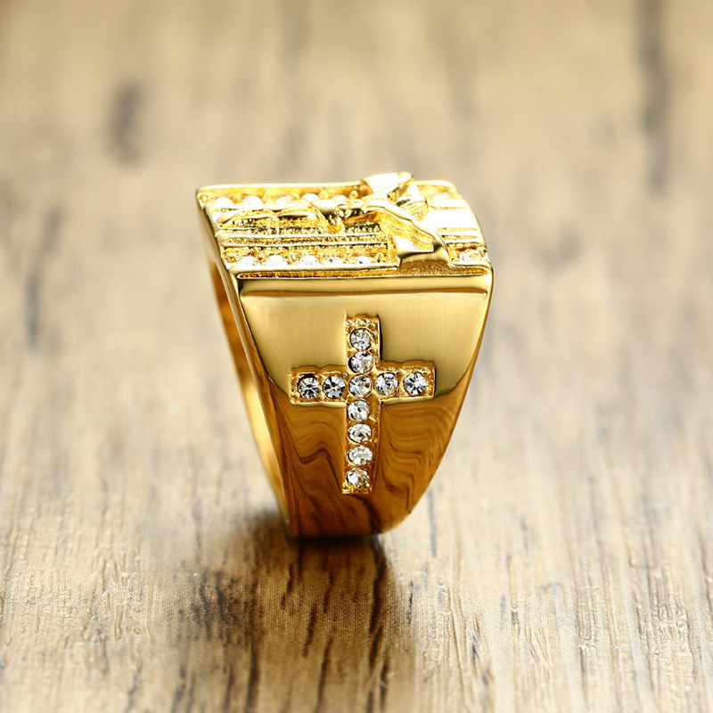 Wholesale Crystal Gold Plated 316l Surgical Stainless Steel Mens Cross Jesus Rings