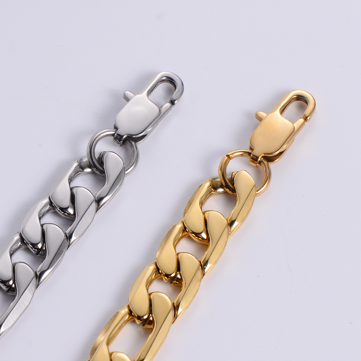 Hot Sale Cuban Link Jewelry Men 18k Gold Plated Figaro Chain Bracelet Stainless Steel