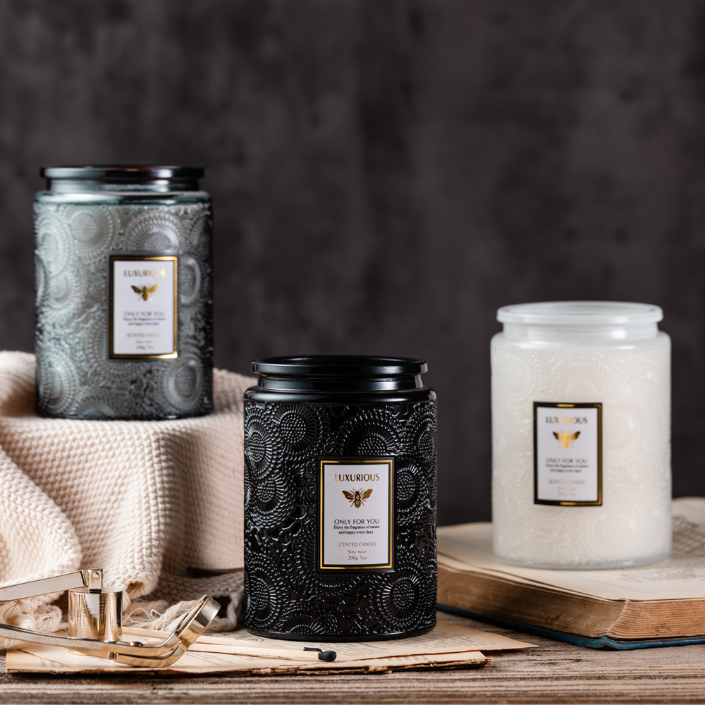 private label Holiday Aromatherapy Fragrance Soy Wax candles scented luxury Oversize embossed Scented Candles in glass jar