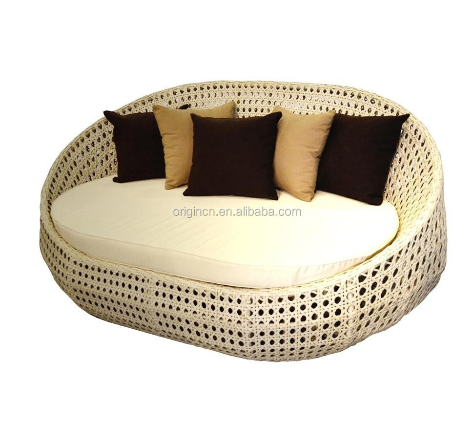 Oval Airy Balcony Sunbathing Lazy Day Bed Outdoor Rattan Leisure Used Beach Sun Loungers