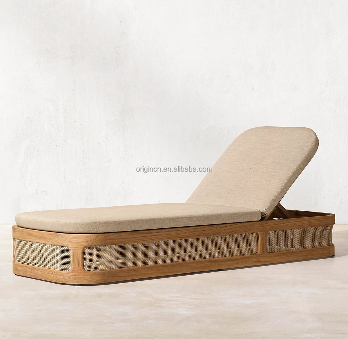 Patio modern poolside restful backrest furniture with reticulated foam cushion teak chaise lounge