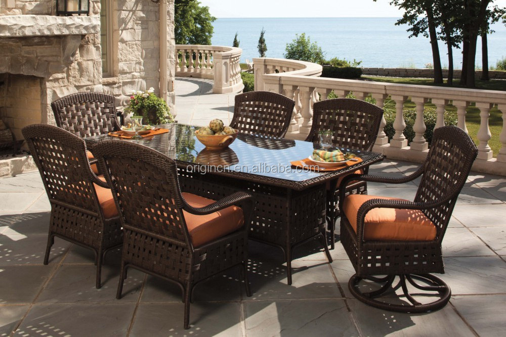 Luxury Designed 6 Seater Swivel Chairs Outdoor Patio Furniture Dining Set Wide Rattan Covered Chairs For Hotel Used