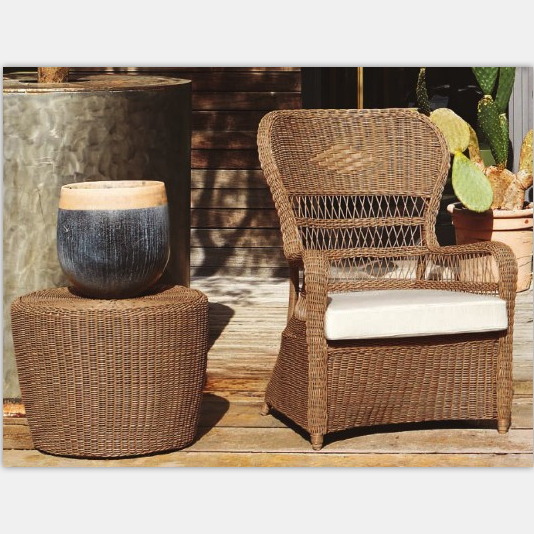 European Vintage Style Home Outdoor Garden Furniture Lounge Rattan Ottoman Table Chairs Set