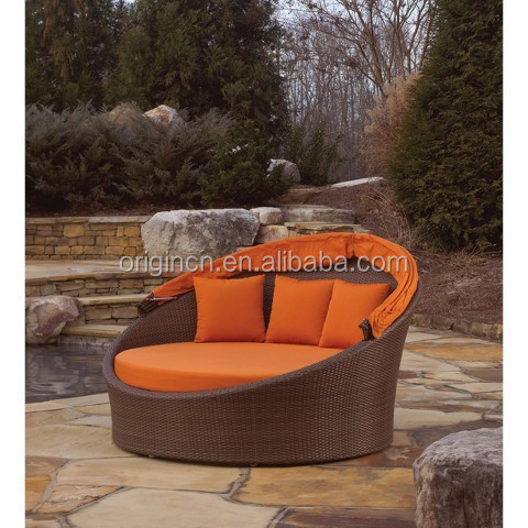 Patio Outdoor Furniture Beach Wicker Round Chaise Lounge Canopy Rattan Daybed