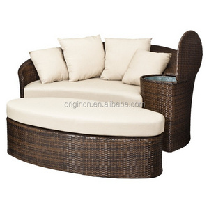 Patio Outdoor Furniture Love Seat Ottoman Sectional Round Sun Rattan Daybed With Cooler