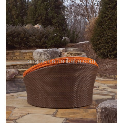 Patio Outdoor Furniture Beach Wicker Round Chaise Lounge Canopy Rattan Daybed