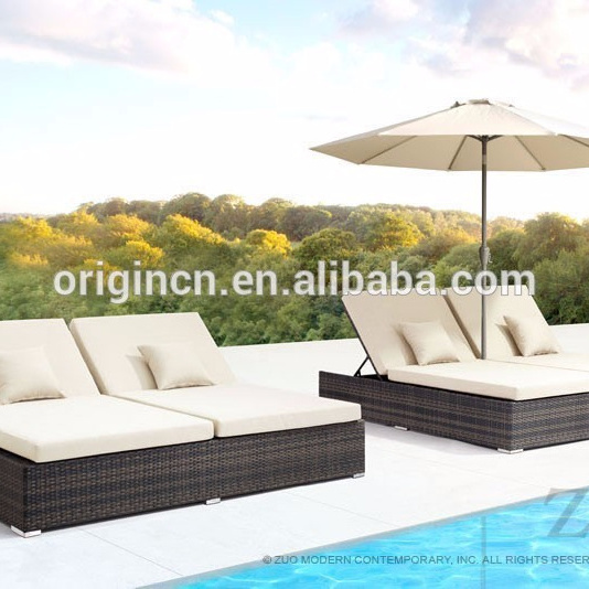 Beach Outdoor Furniture Hotel Comfortable Double Seat Rattan Chaise Lounge Chairs With Awning