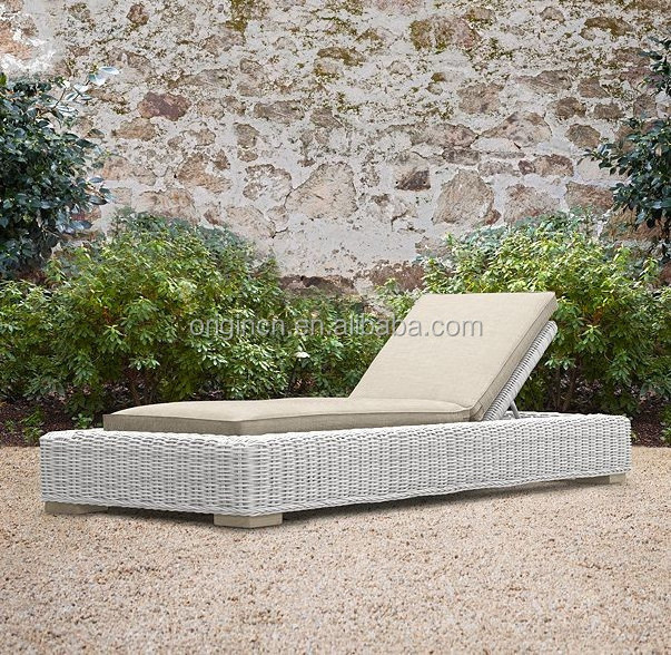 Luxury round rattan woven outdoor leisure sunbed furniture popular pool side rattan lounger