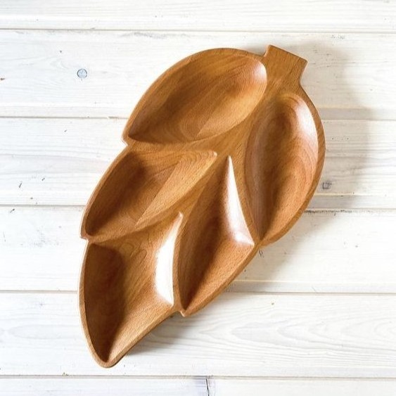 Heart Shaped Metal Wooden High Quality Home Decor Table Top Party Used Serving Tray Candy Plater Tray