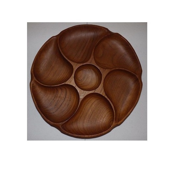 Eco-Friendly High Quality Decorative Metal Mango Wooden Serving Tray Leaf Shinny Polished Best Selling Hotel Used