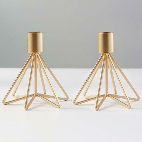 New Geomatrical Shaped Wire Candle Holder with Candle Design High Quality Premium Candle Holder