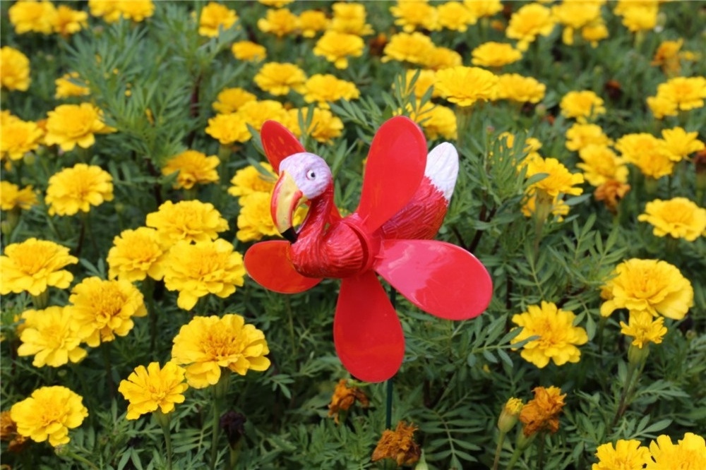 Osgoodway Hot Sale Garden Plastic Decorative Red Flamingo Ornaments Outdoor Decoration plastic garden windmill