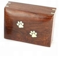 Solid Memory Box Standard Wood Pet Urn Cremation Urns for Human Ashes Adult is a calm and freeing tribute to your loved one