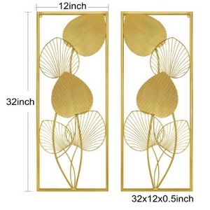 2 Golden Metal Art Wall Sculptures Ruffled Fan Palm Leaf Wall Hanging Decors with Frame for Living Room Bedroom