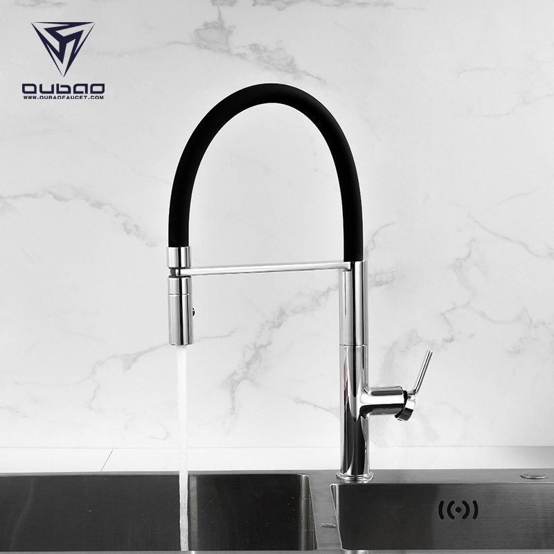 New Design Pull Out Single Lever Deck Mounted Goose Neck Silicon Spout Brass Kitchen Faucet