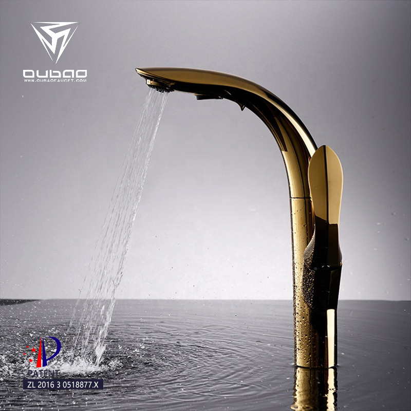 High Quality Modern Gold Plated Single Handle Pull Out Kitchen Faucet