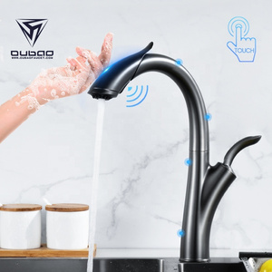 OUBAO Fashion Design Gun Black Kitchen Pull Out Spray Mixer Sensor Tap Faucet