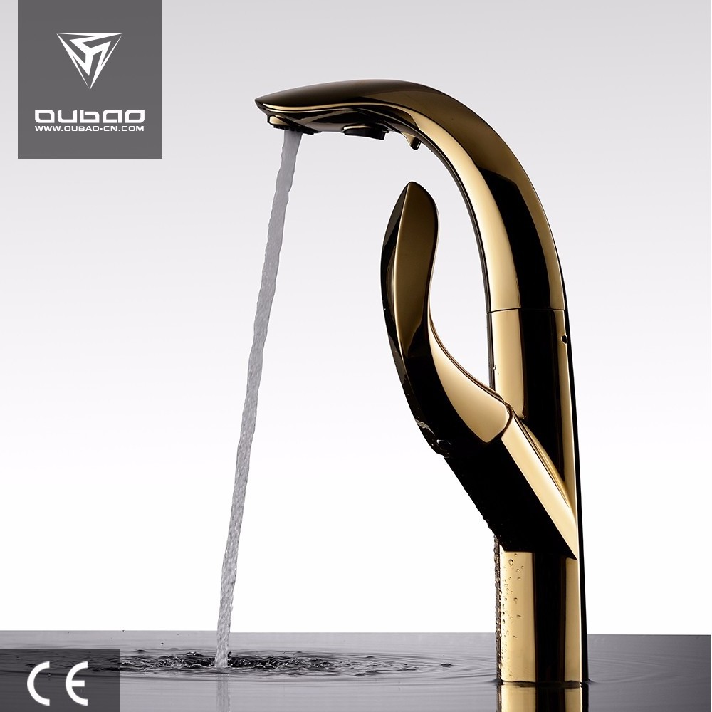 High End Gold Plating Spray cUPC NSF Kitchen Mixer Faucet With Pull Down Sprayer