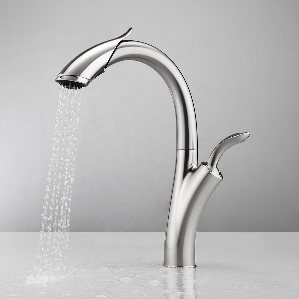 Luxury Home Faucet Single Handle Pull Down Kitchen Faucet With Ceramic Cartridge