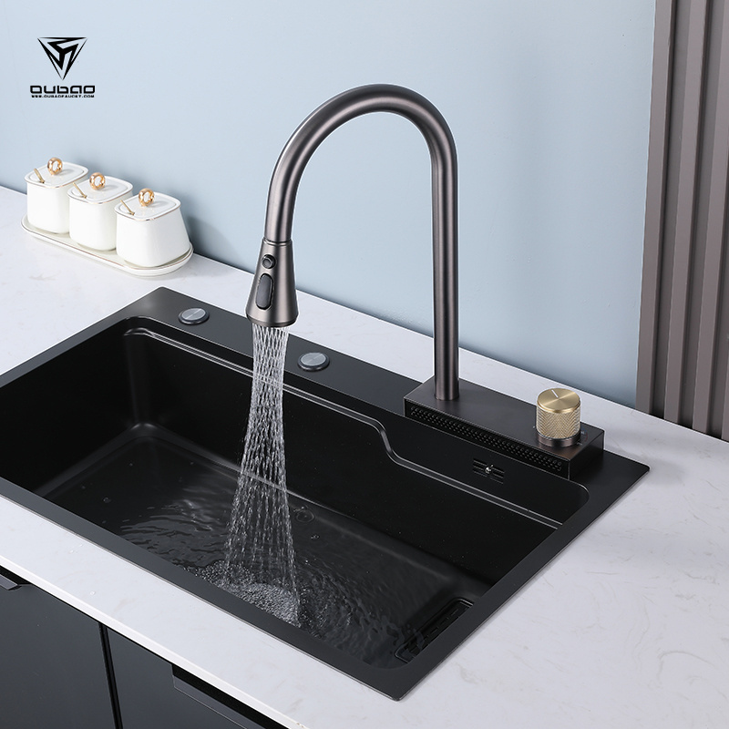 High Quality Single Handle Sink Mixer Tap Kitchen Faucet With Pull Down Sprayer