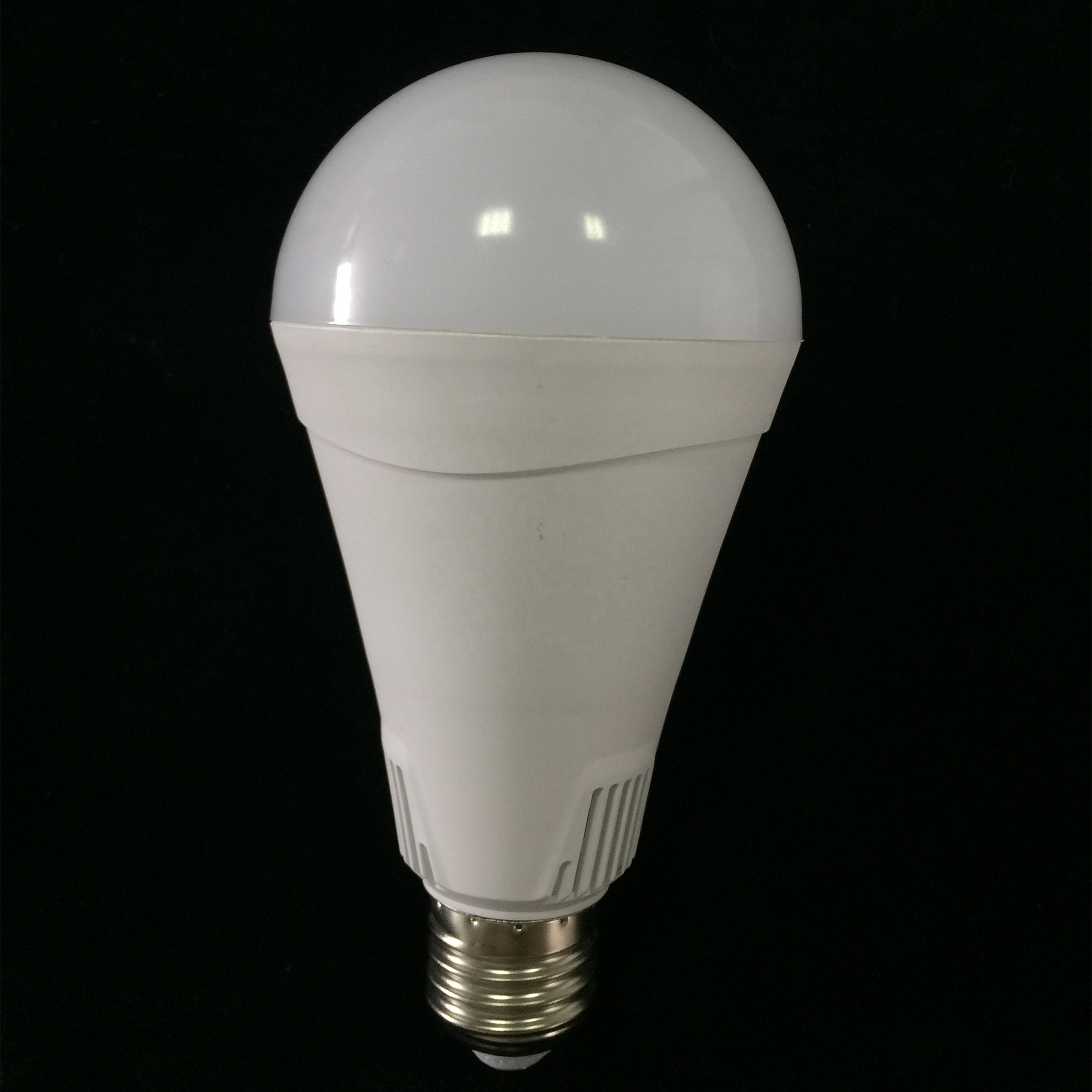 China manufacturer rechargeable emergency led bulb 9W E27 B22 rechargeable led lamp