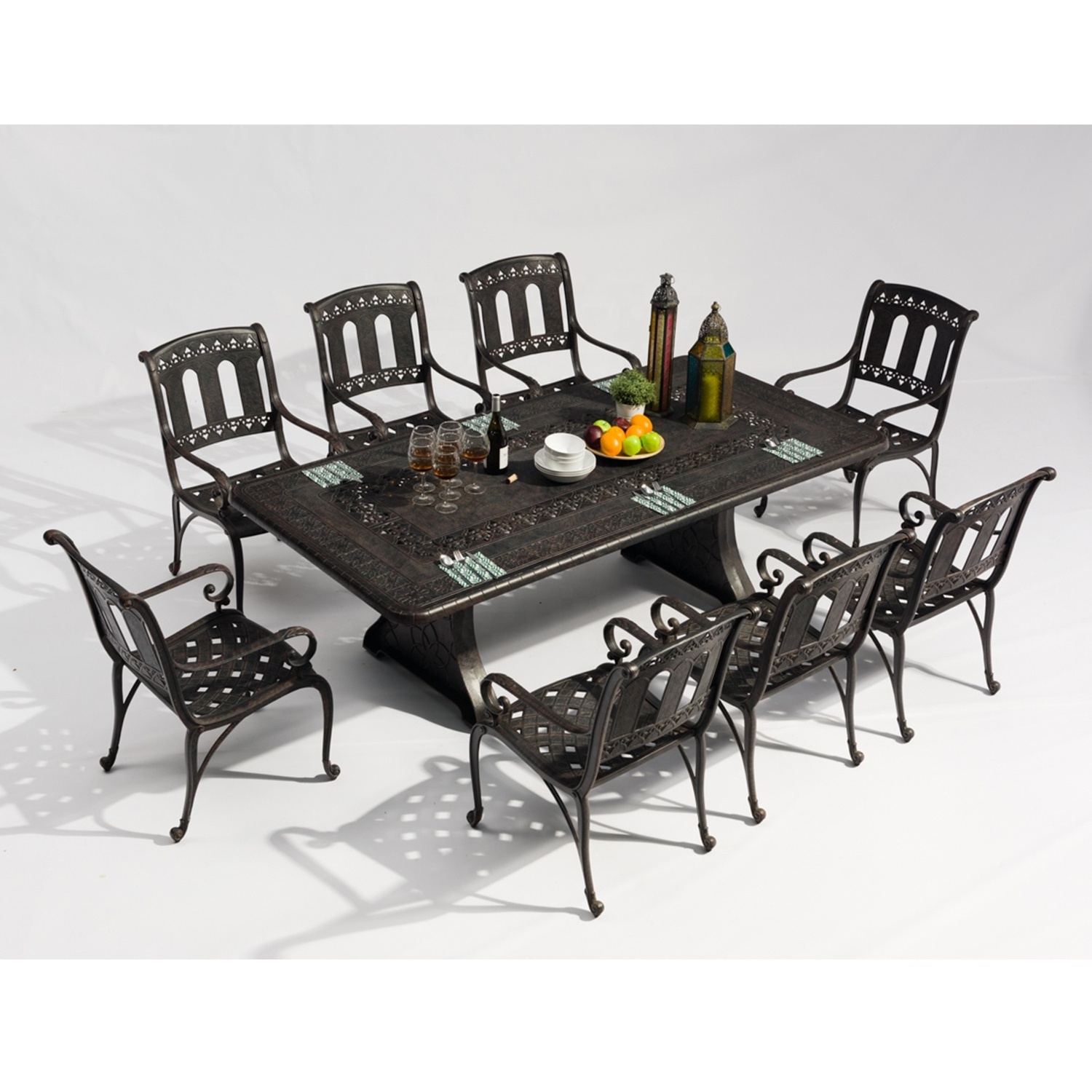 Garden Classics Patio Furniture Cast Aluminum Dining Set Luxury Furniture