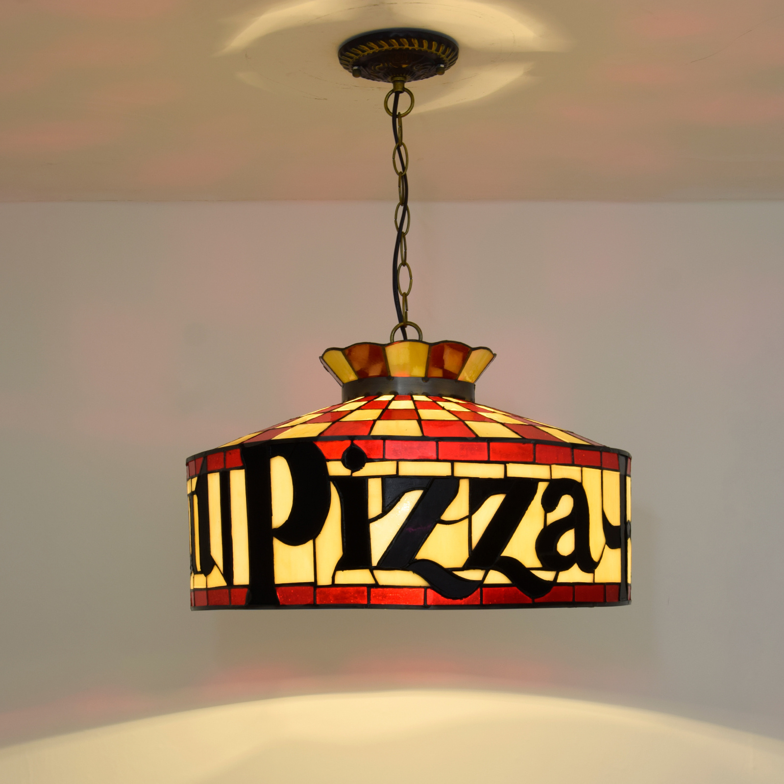 Pizza Hanging Tiffany Style Glass globe Lamp Retro UNIQUE Pizza  Classic restaurant decorative chandelier pendant lamp